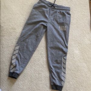 YOUTH BOYS HEATHER GREY NBA BASKETBALL JOGGERS